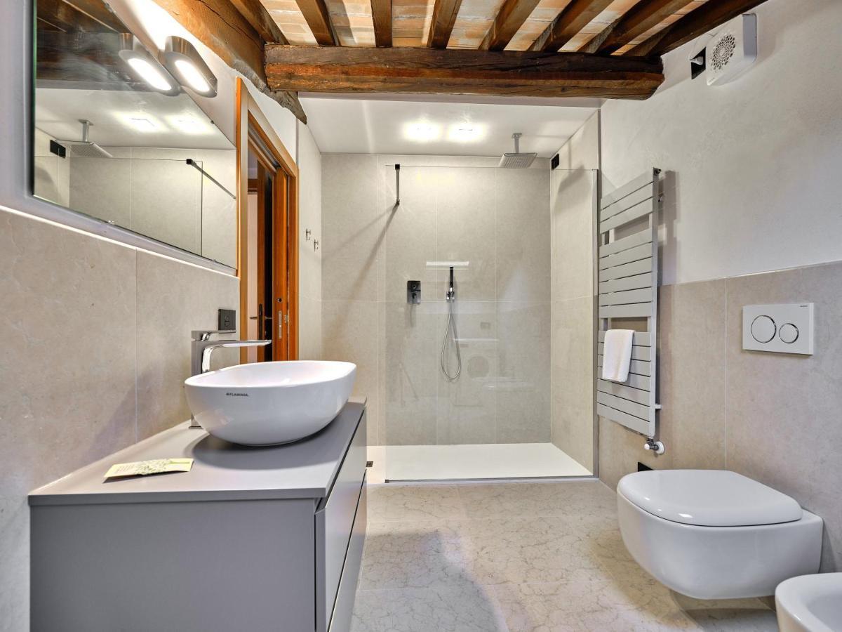 Apartmentsarena - Residenza Degli Scaligeri - Piazza Erbe Verona Buitenkant foto