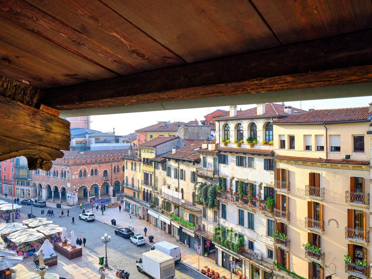 Apartmentsarena - Residenza Degli Scaligeri - Piazza Erbe Verona Buitenkant foto