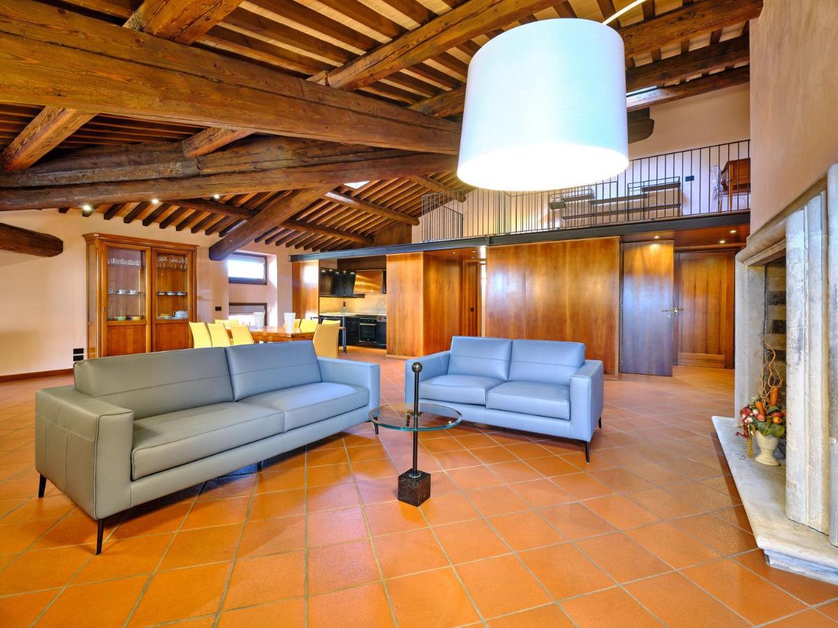 Apartmentsarena - Residenza Degli Scaligeri - Piazza Erbe Verona Buitenkant foto