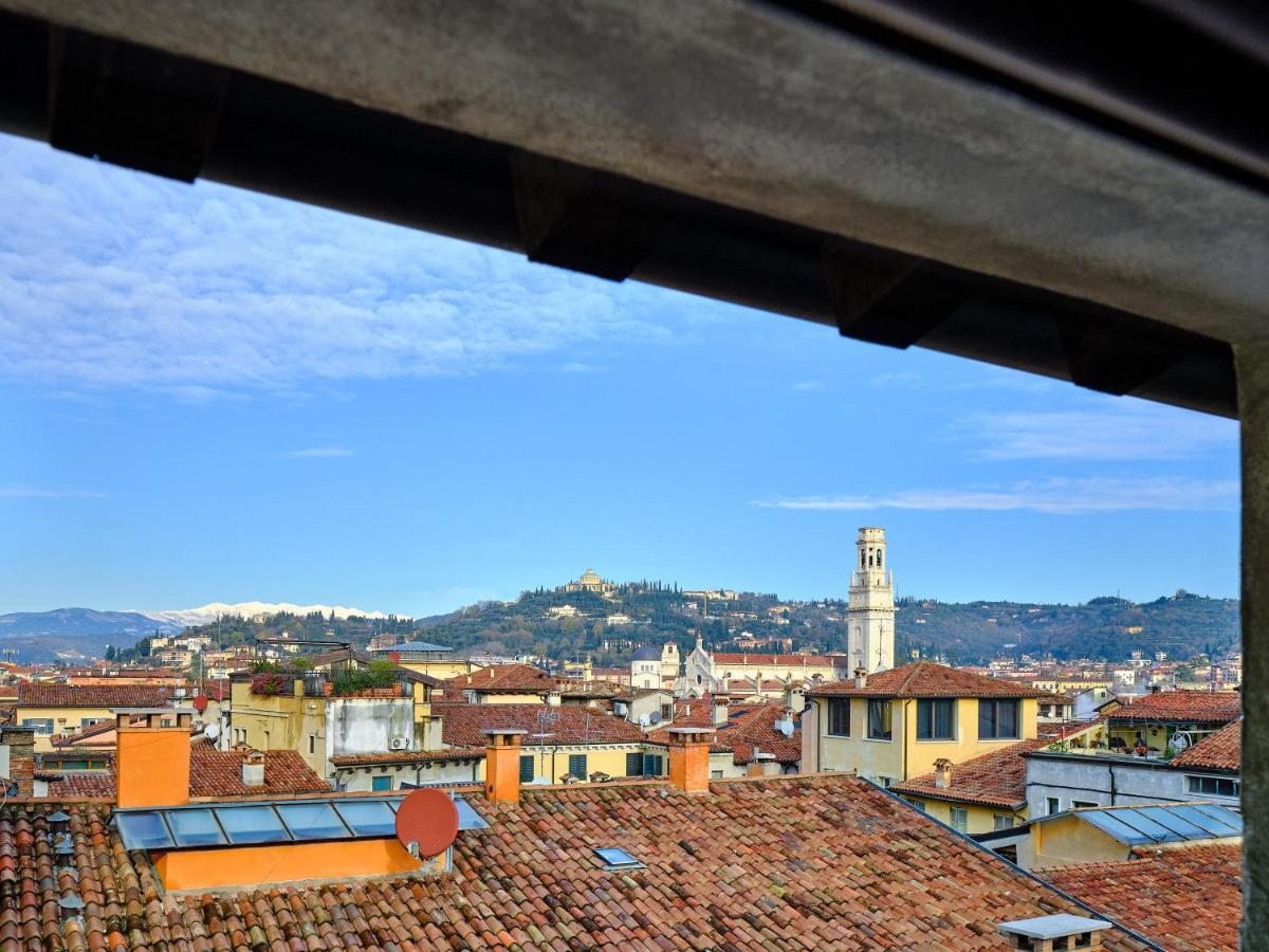 Apartmentsarena - Residenza Degli Scaligeri - Piazza Erbe Verona Buitenkant foto